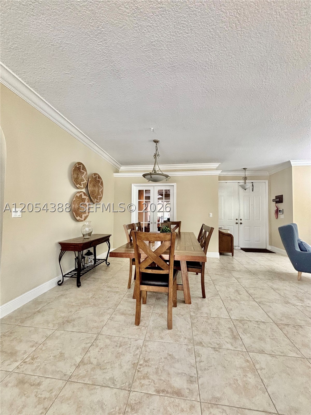 9109 Dupont Pl