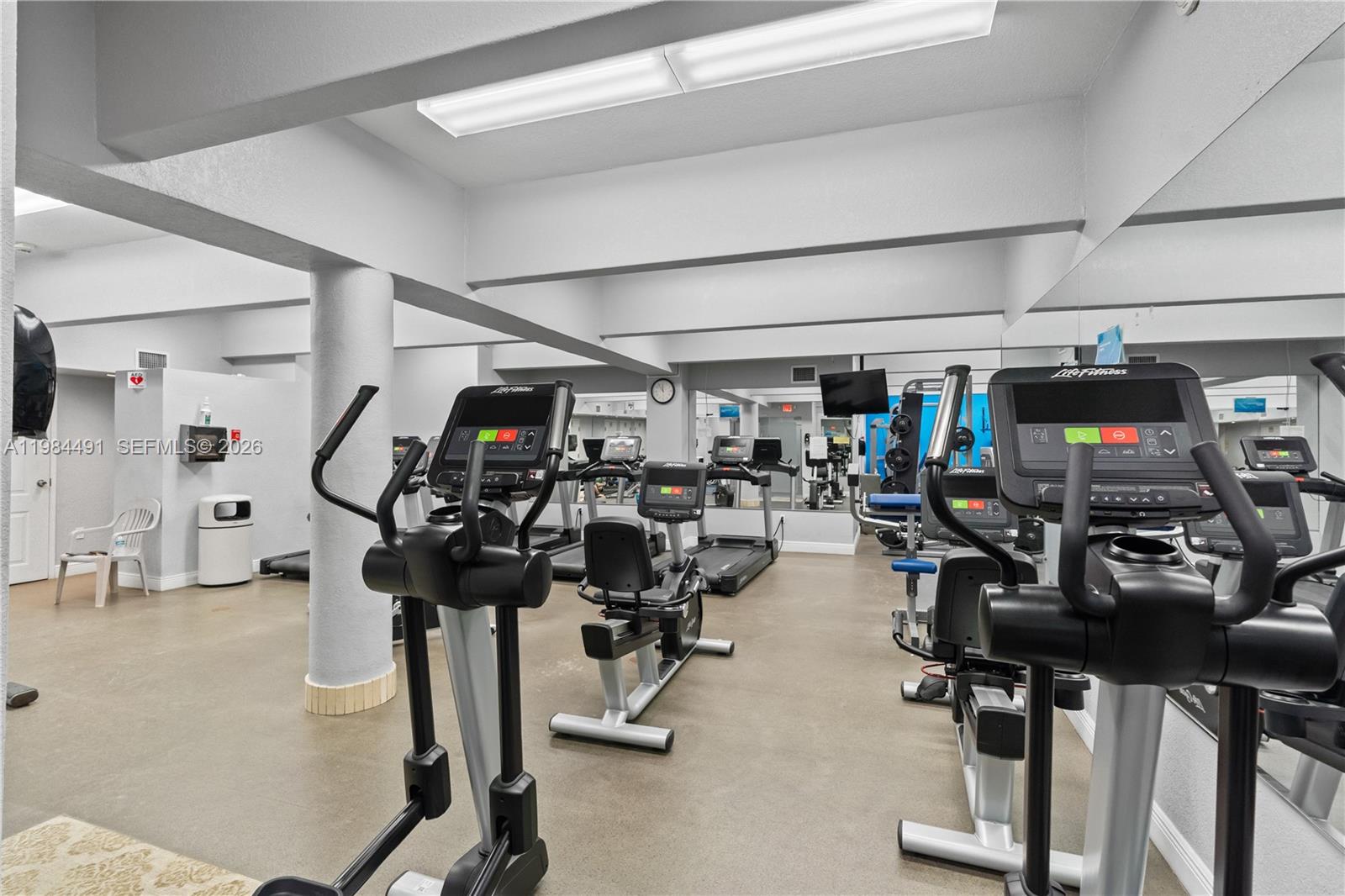 LA MER ESTATES EAST CONDO - Residential