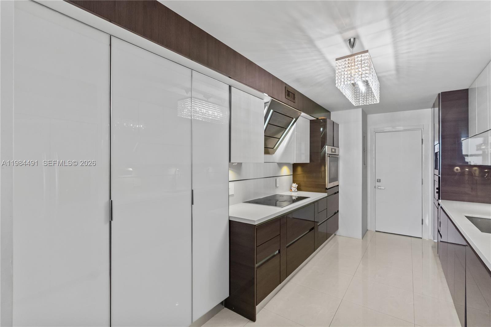 LA MER ESTATES EAST CONDO - Residential