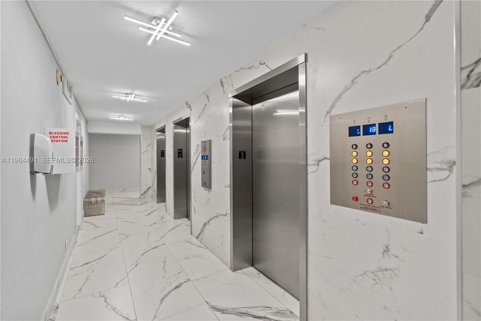 LA MER ESTATES EAST CONDO - Residential