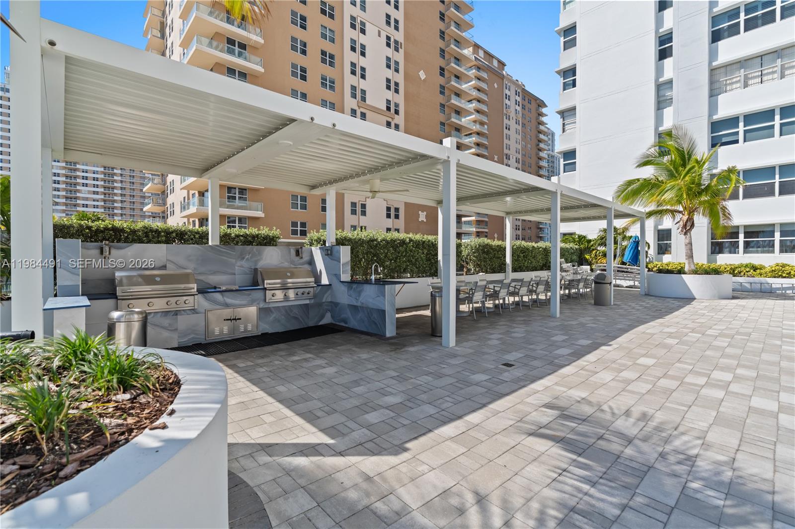 LA MER ESTATES EAST CONDO - Residential