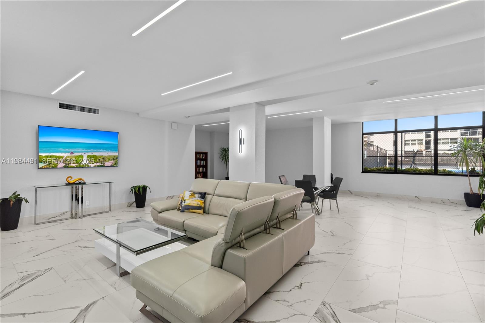 LA MER ESTATES EAST CONDO - Residential