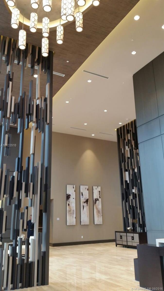 5252 PASEO CONDOMINIUM - Residential Lease