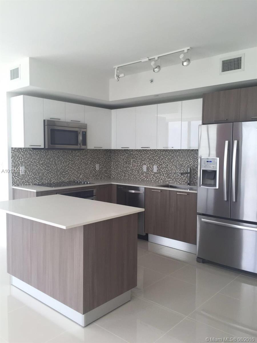 5252 PASEO CONDOMINIUM - Residential Lease