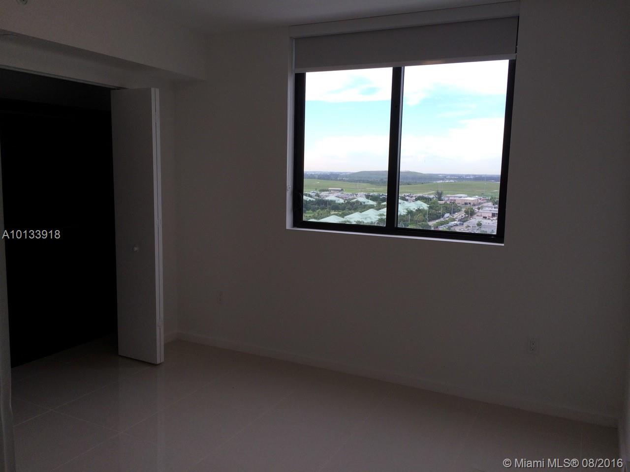 5252 PASEO CONDOMINIUM - Residential Lease