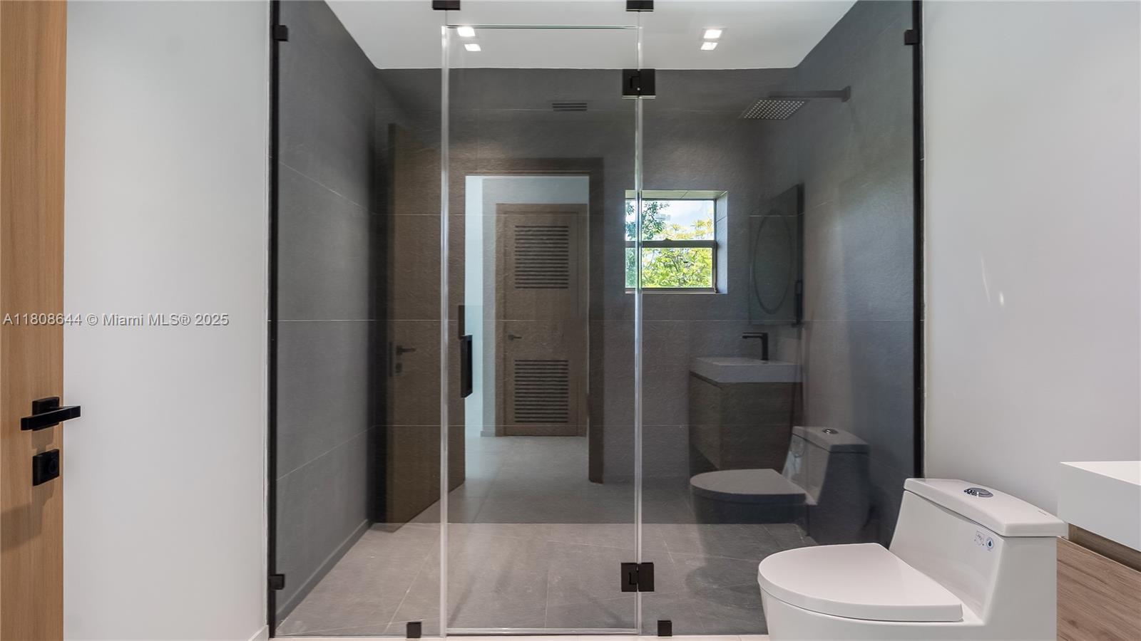 REDLANDS - Residential