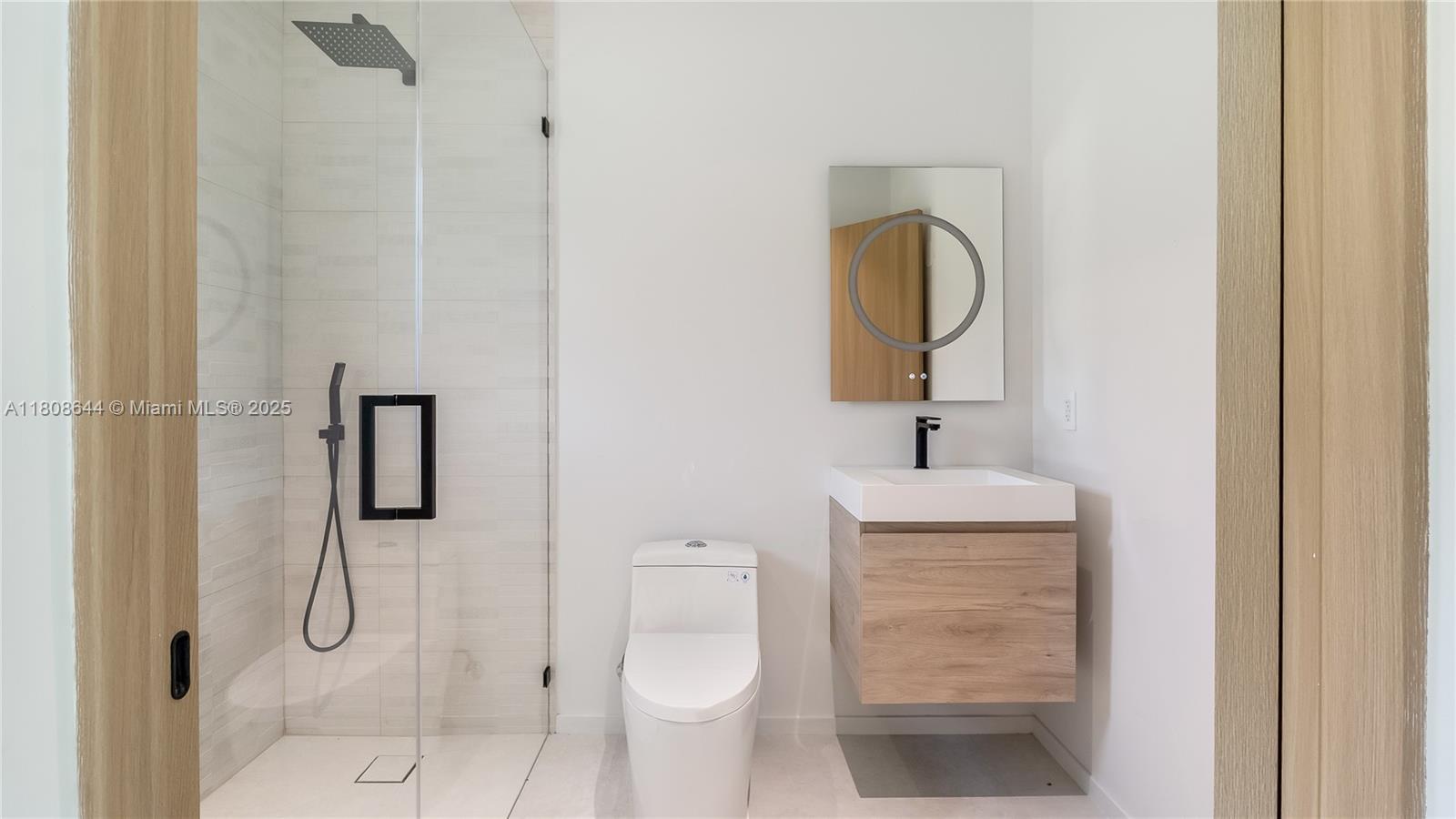 REDLANDS - Residential