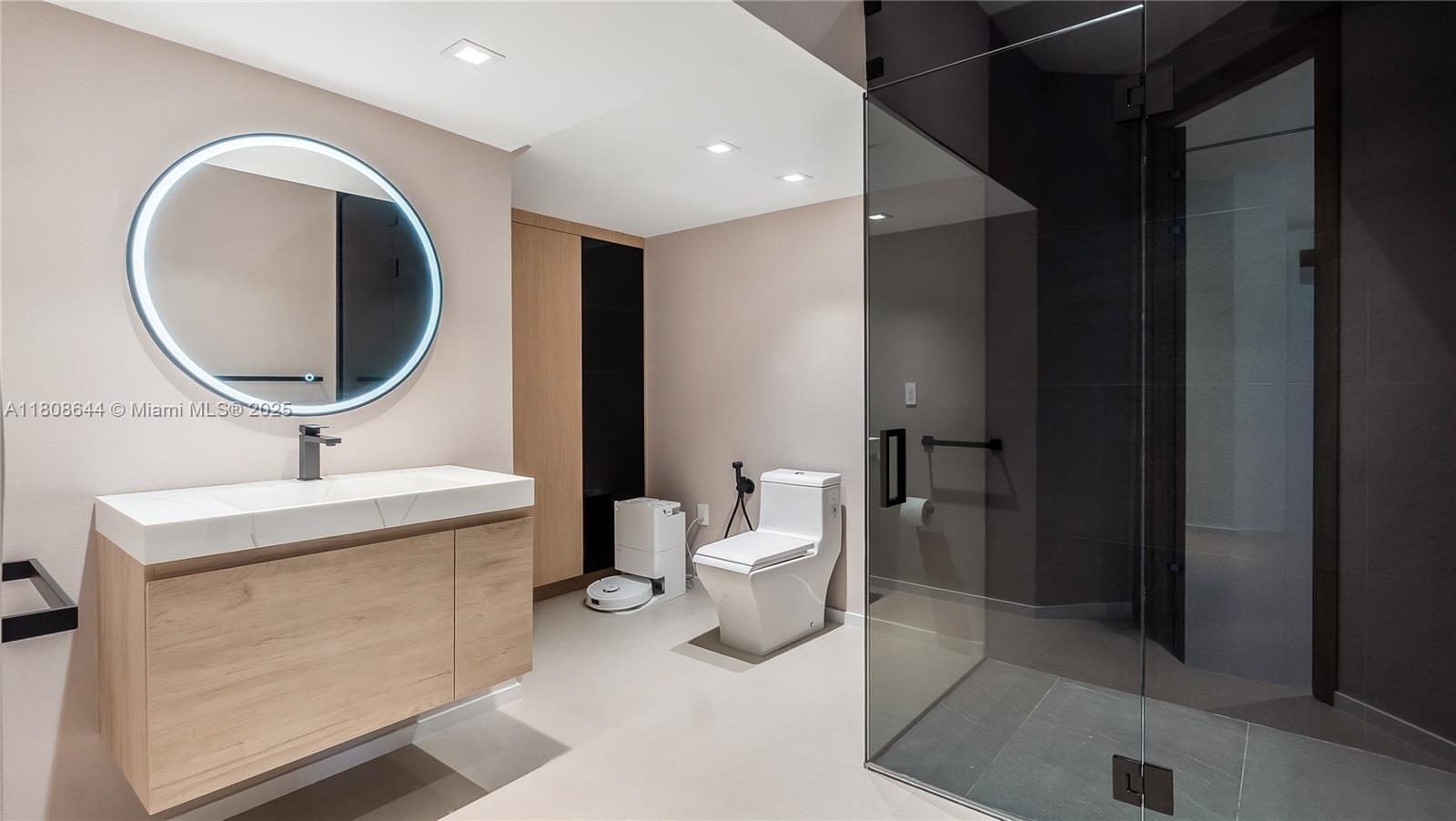 REDLANDS - Residential