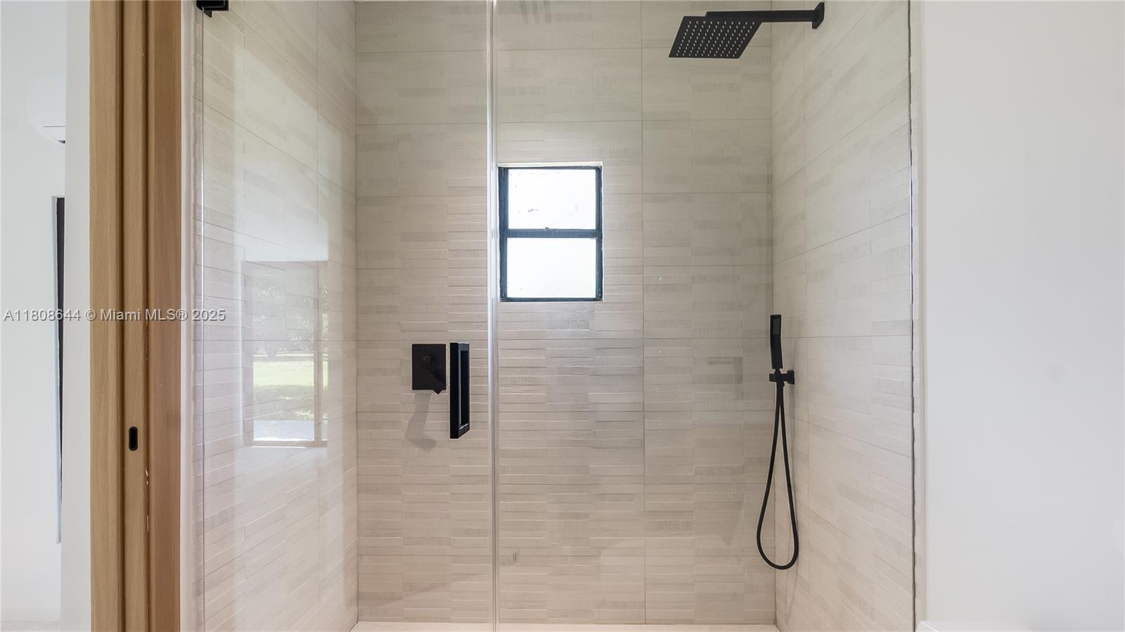 REDLANDS - Residential