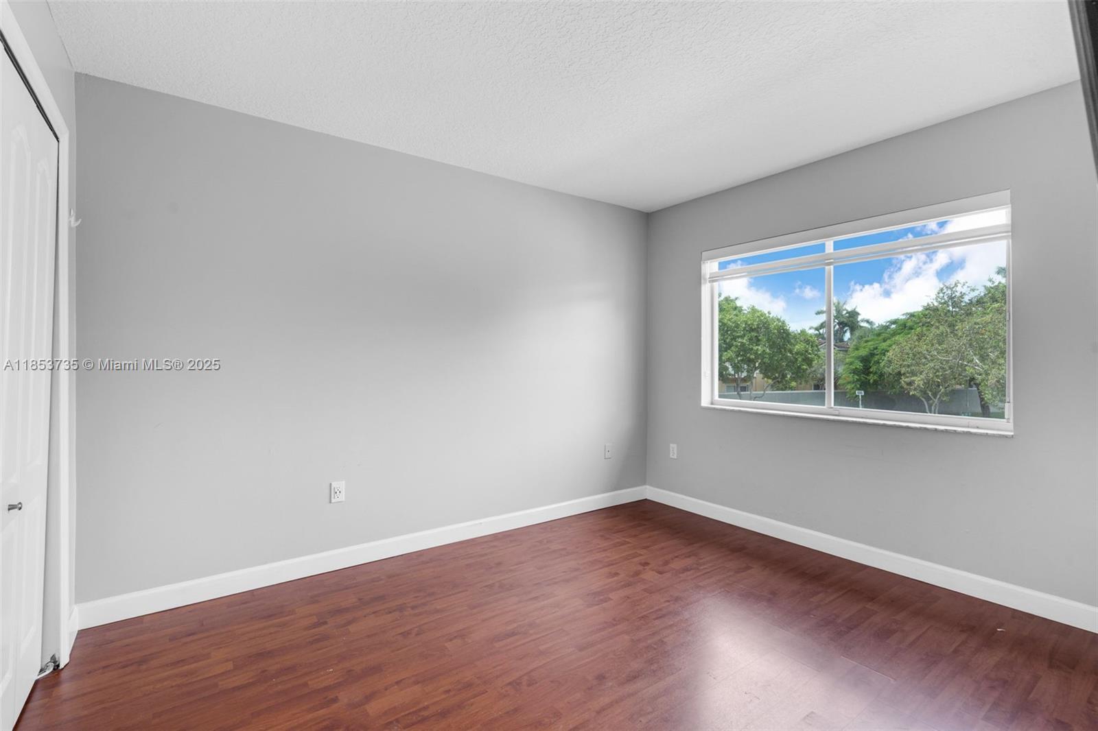 POD 14 AT MONARCH LAKES - Residential