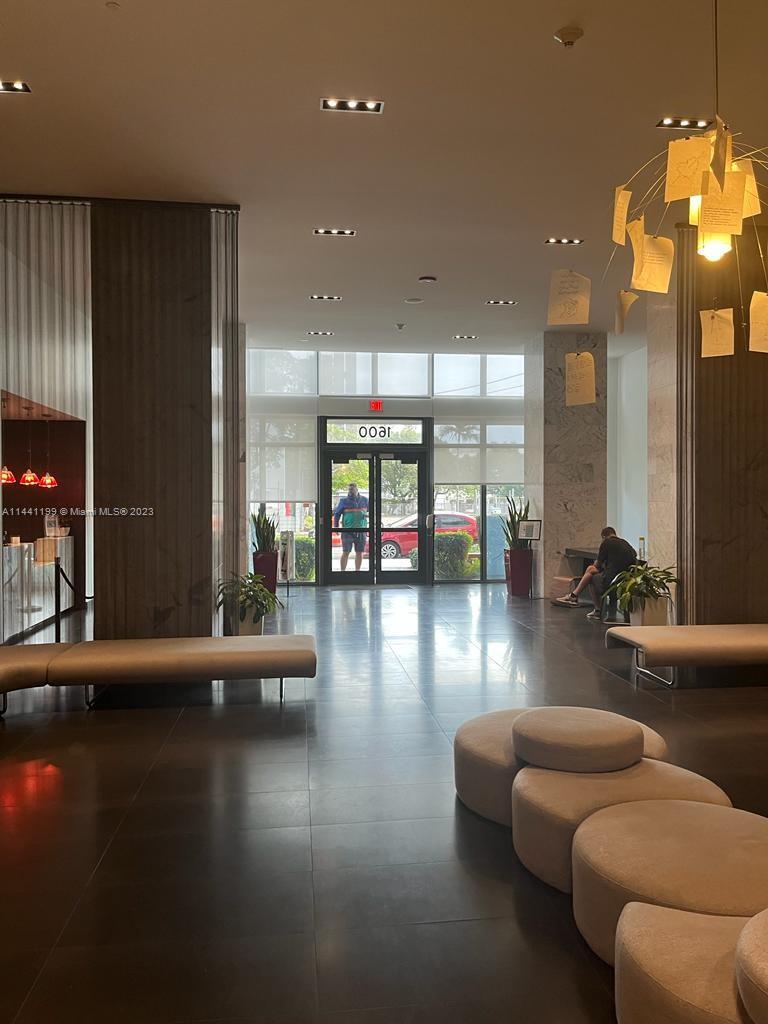 CANVAS CONDO - Residential