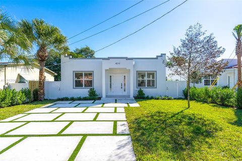 4010 Greenwood Ave West Palm Beach FL 33407