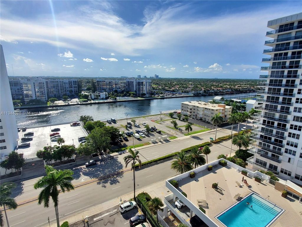 Photo of 3001 S Ocean Dr #1243, Hollywood, FL 33019 (MLS # A11344606)