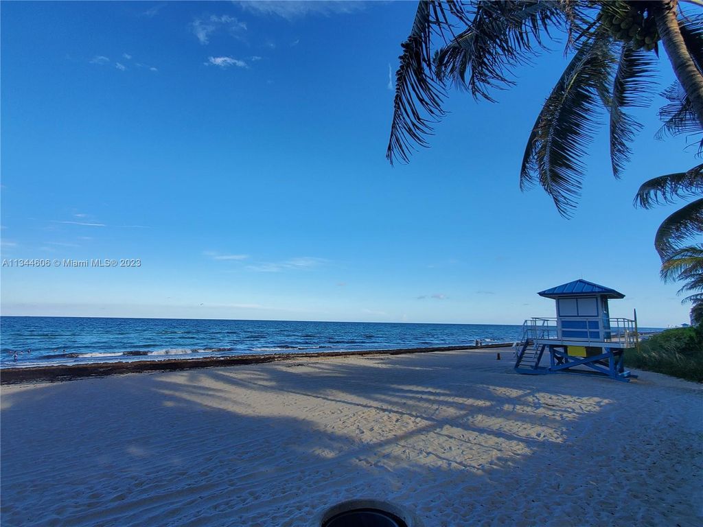 Photo of 3001 S Ocean Dr #1243, Hollywood, FL 33019 (MLS # A11344606)