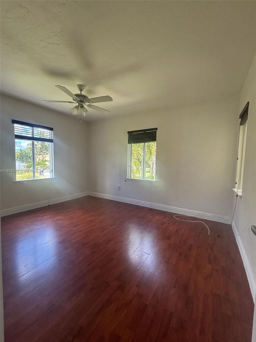 BISCAYNE LAWN EXTENSION - Residential Lease