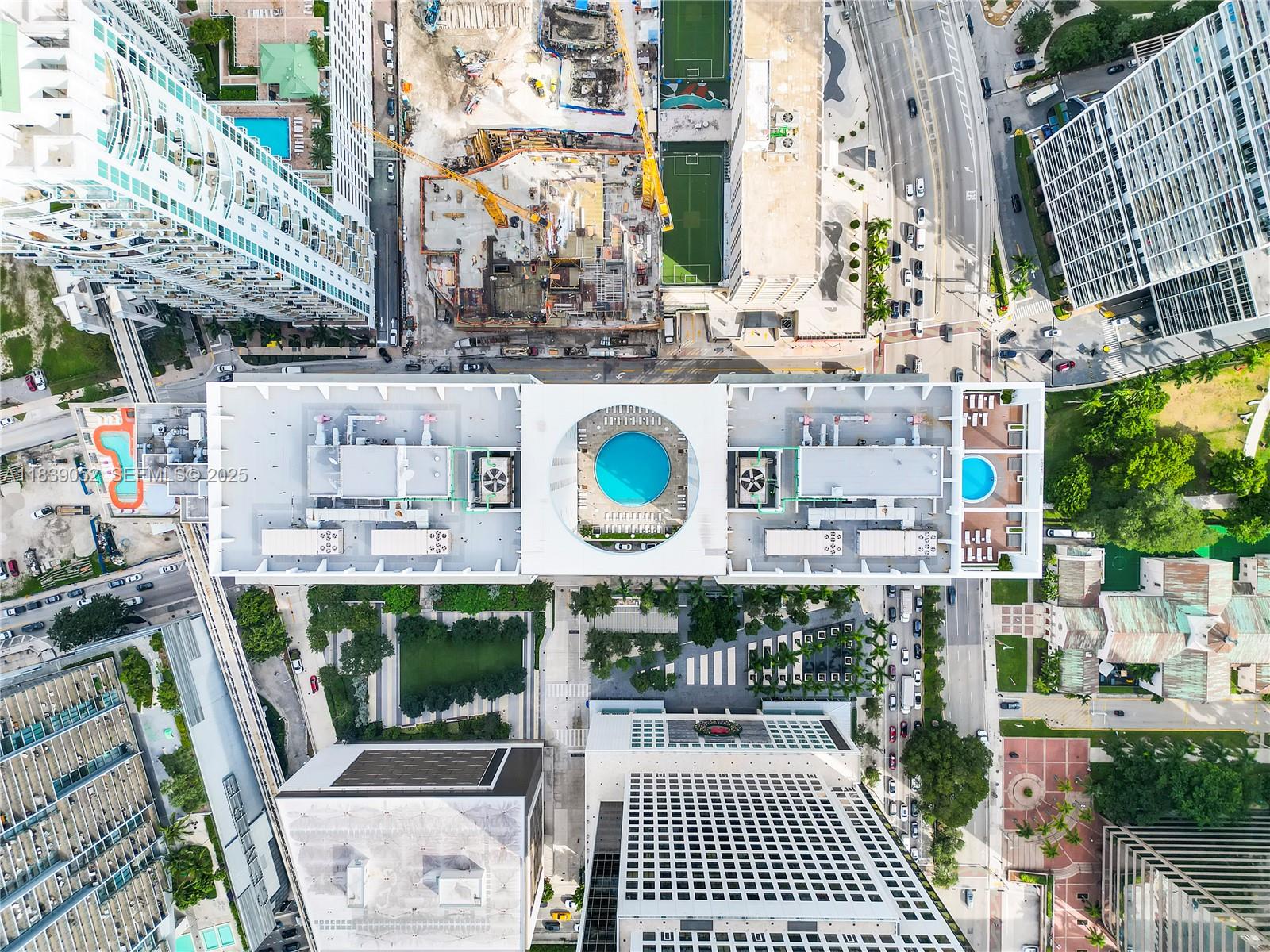 500 BRICKELL EAST CONDO - Residential