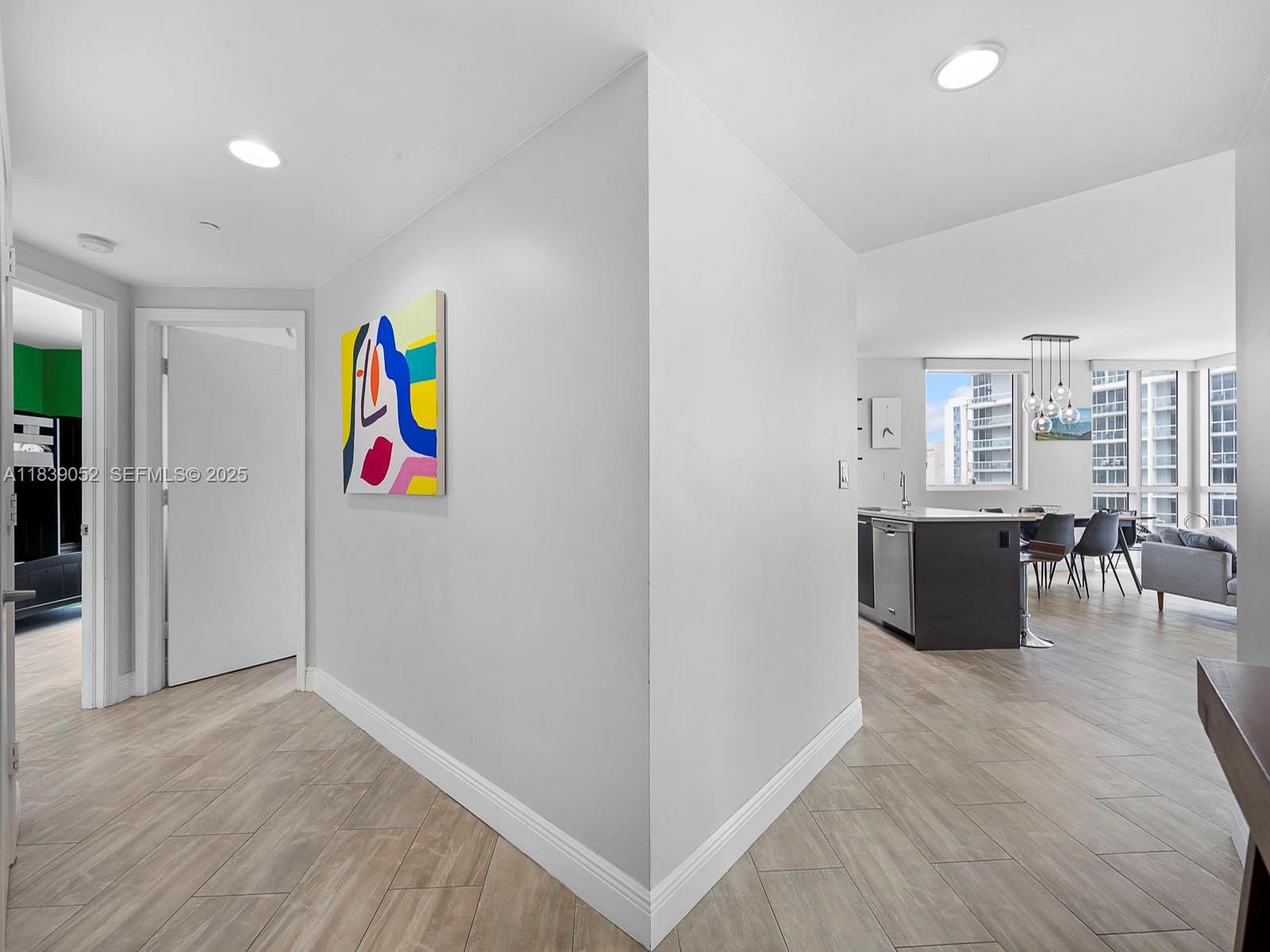 500 BRICKELL EAST CONDO - Residential