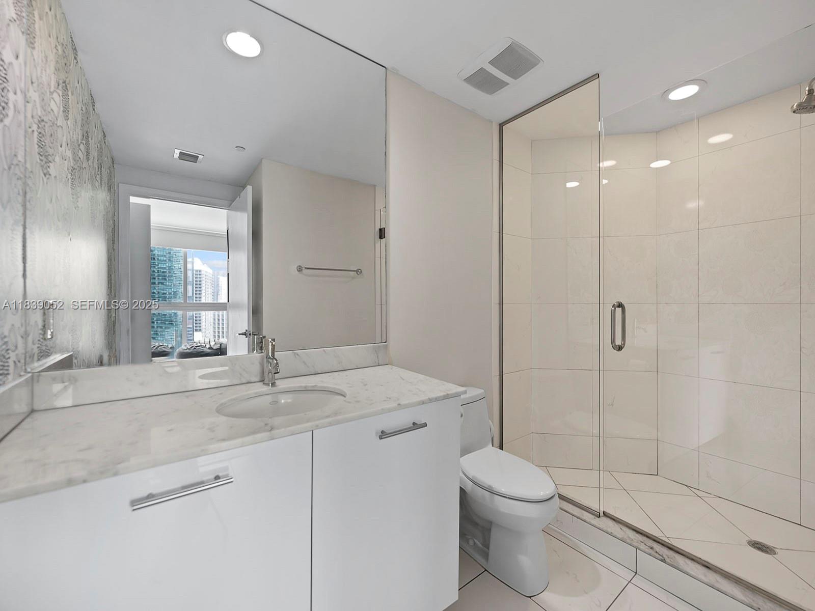 500 BRICKELL EAST CONDO - Residential