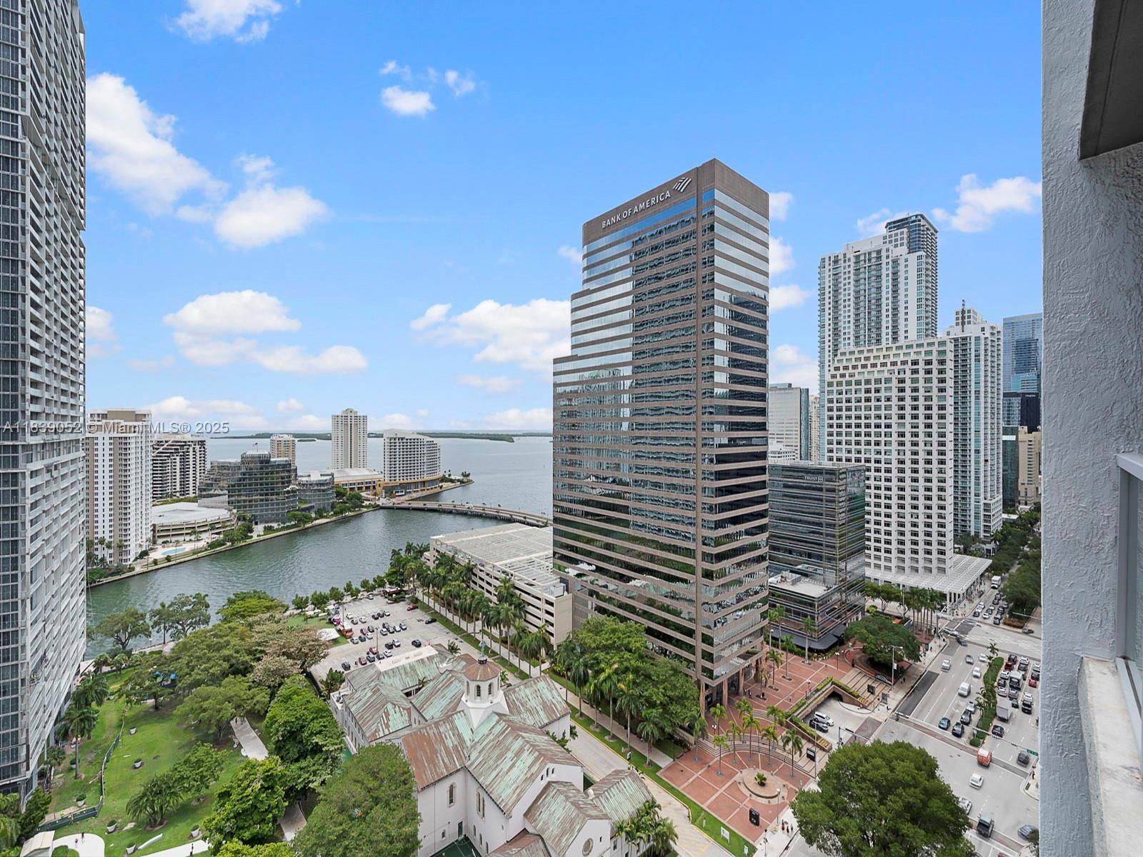 500 BRICKELL EAST CONDO - Residential