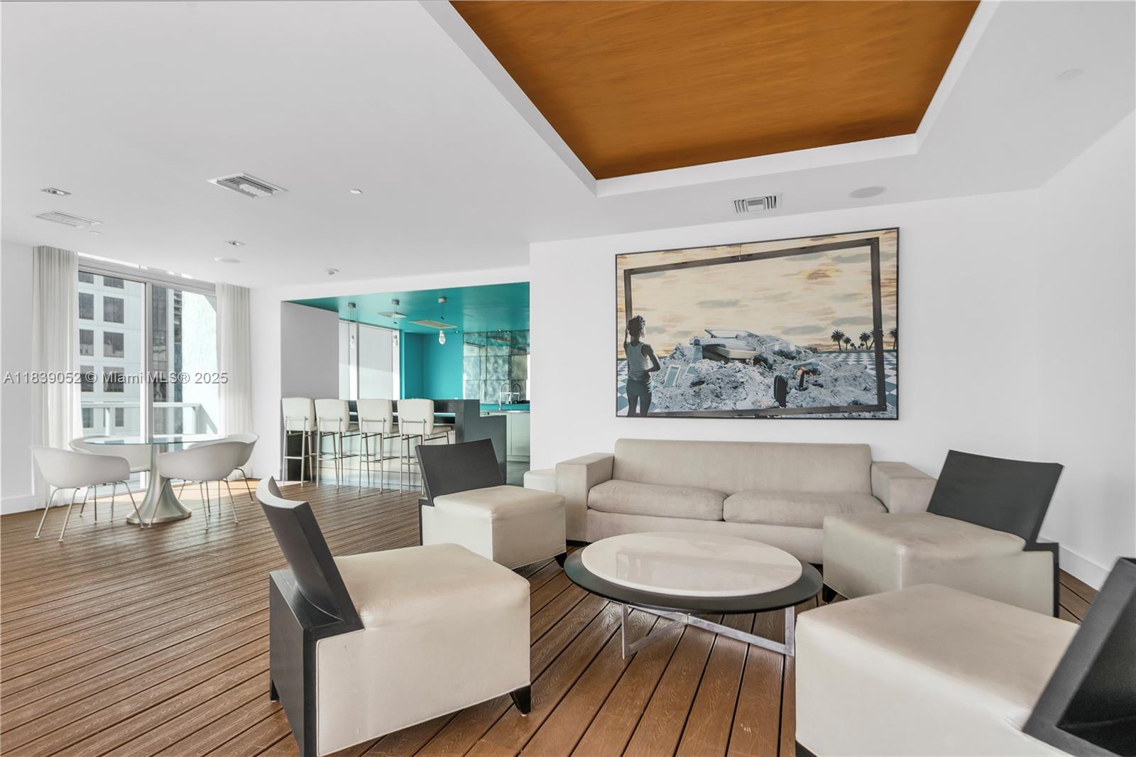 500 BRICKELL EAST CONDO - Residential