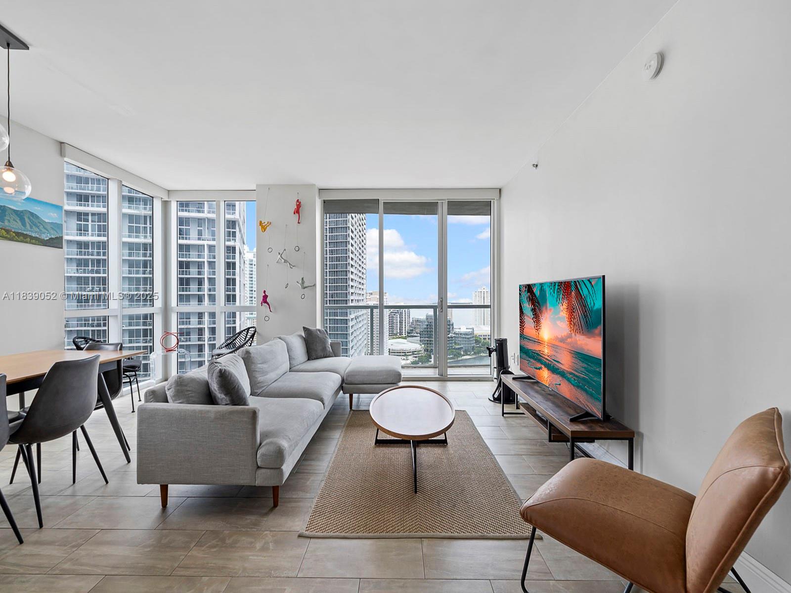 500 BRICKELL EAST CONDO - Residential