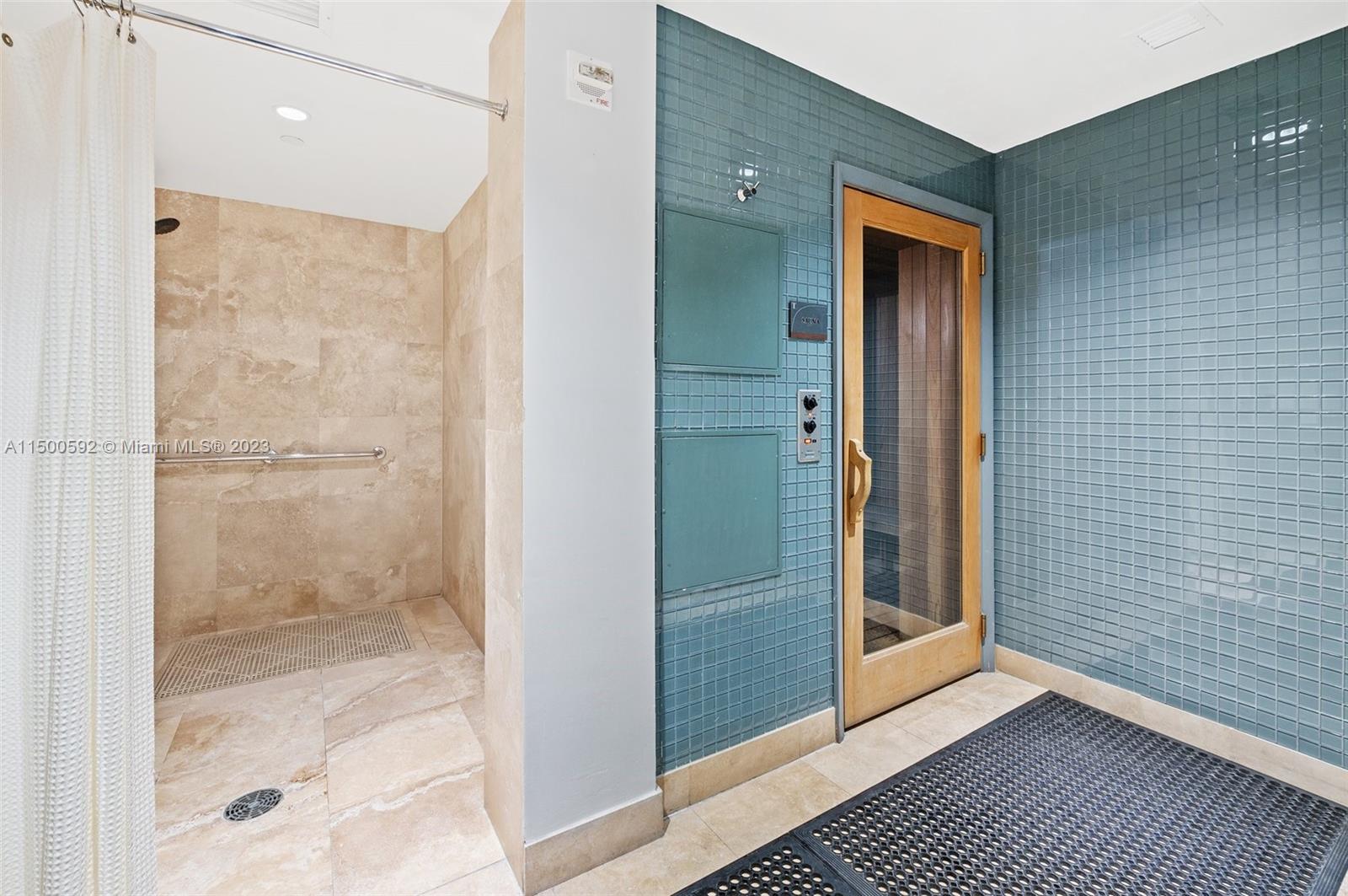 TDR TOWER III CONDO - Residential