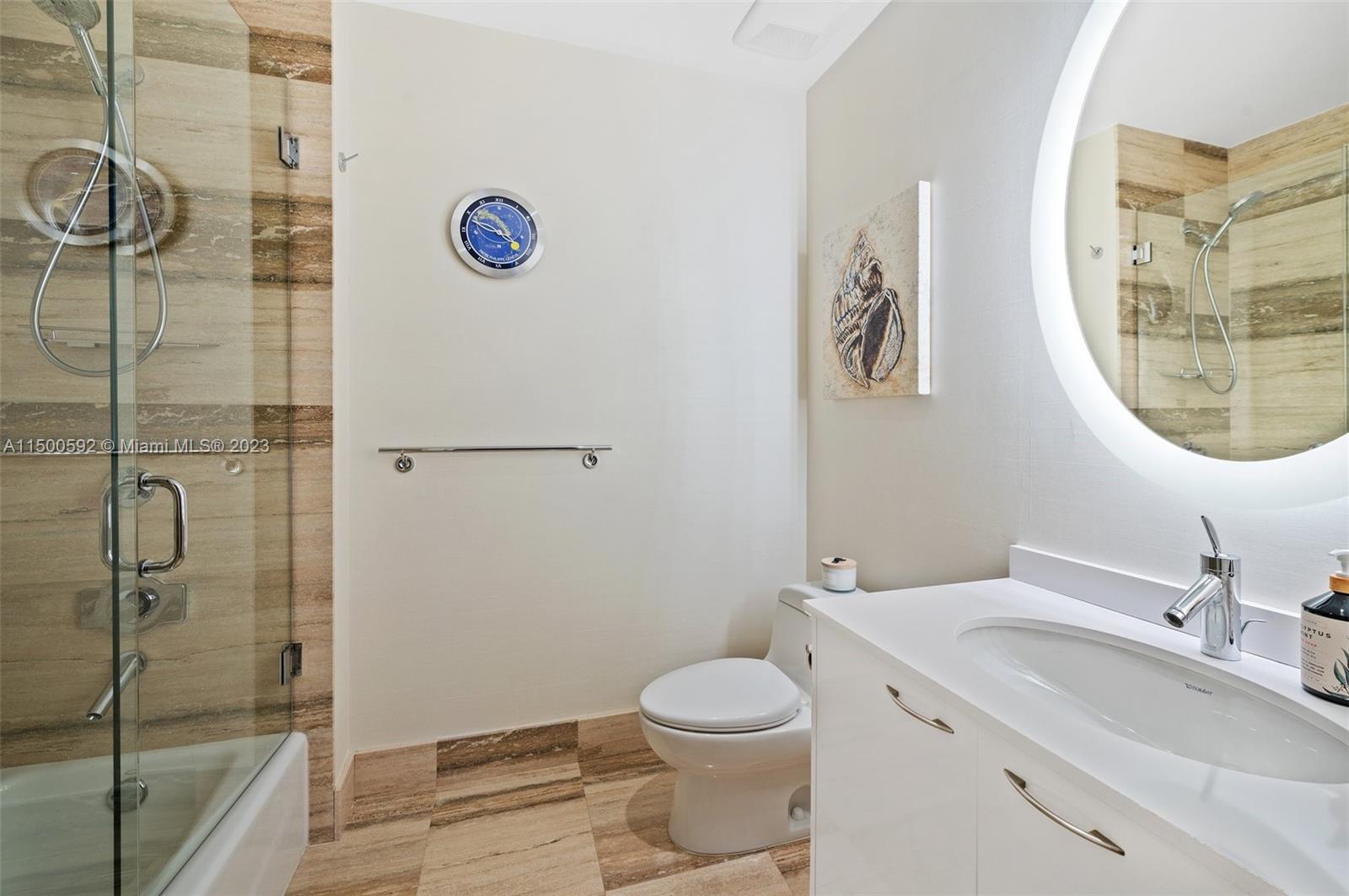 TDR TOWER III CONDO - Residential