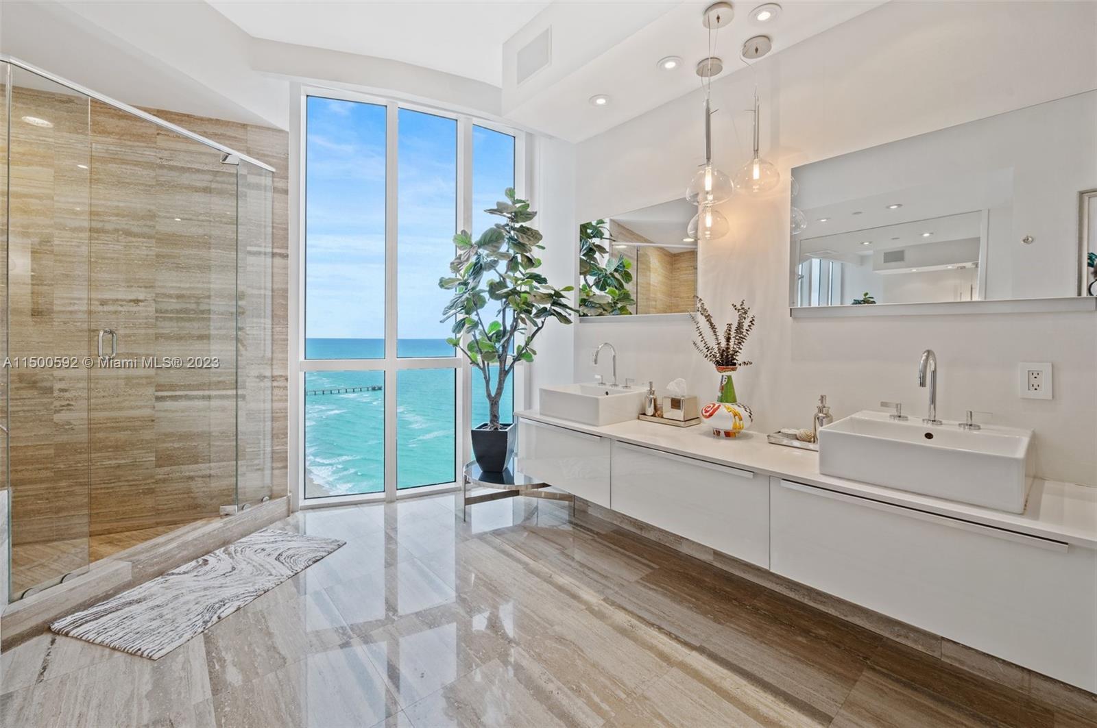 TDR TOWER III CONDO - Residential