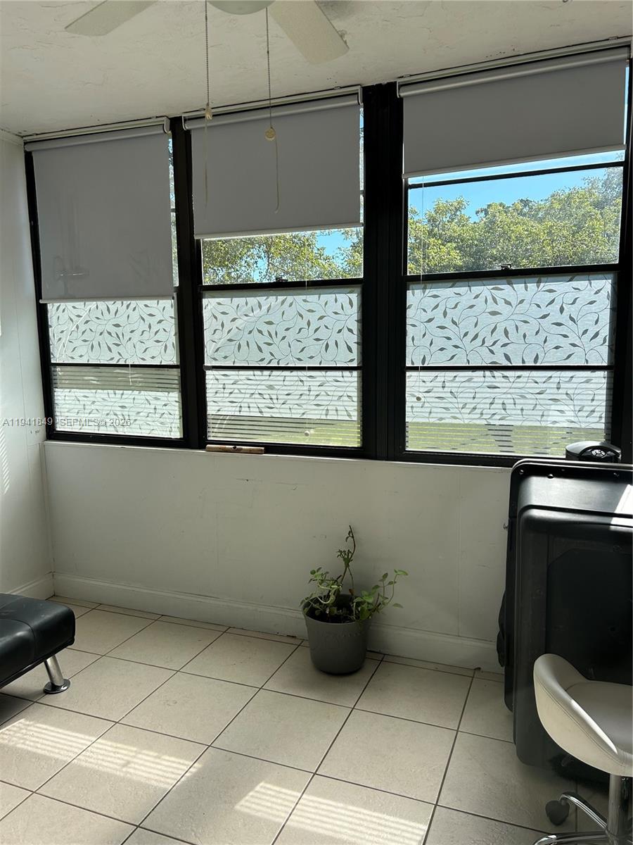 VILLAS AT CARRIAGE HILLS - Residential Lease