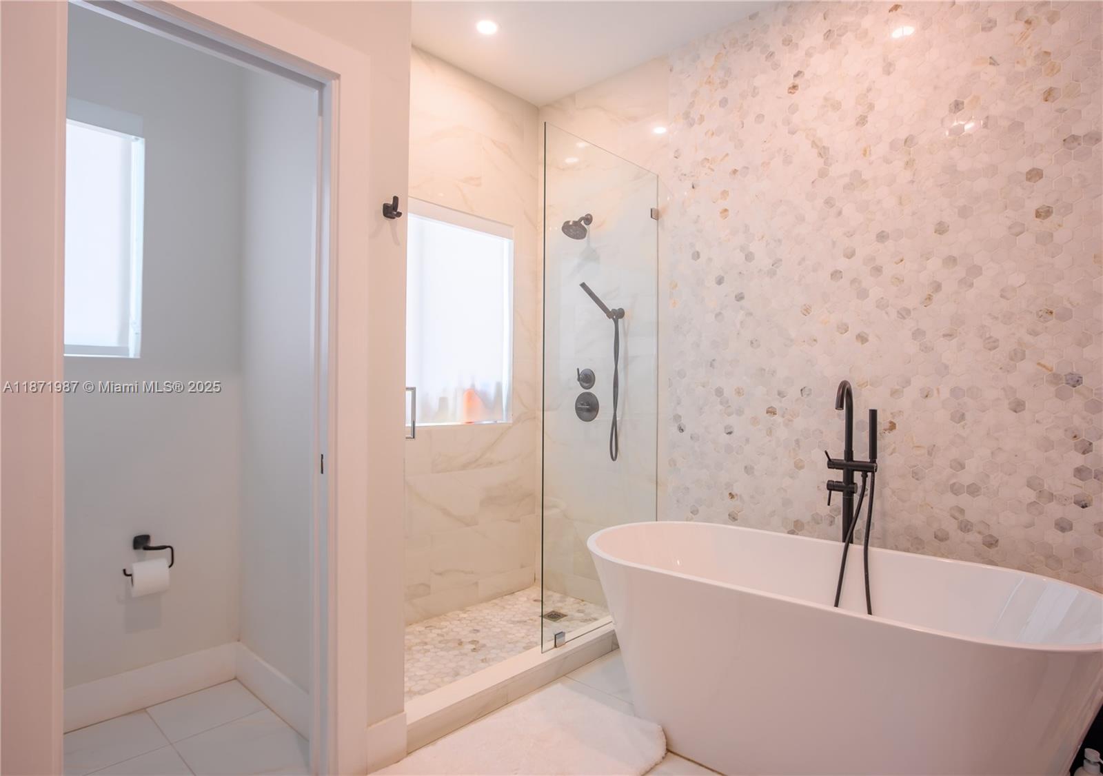 GROVES EXTENSION - Residential