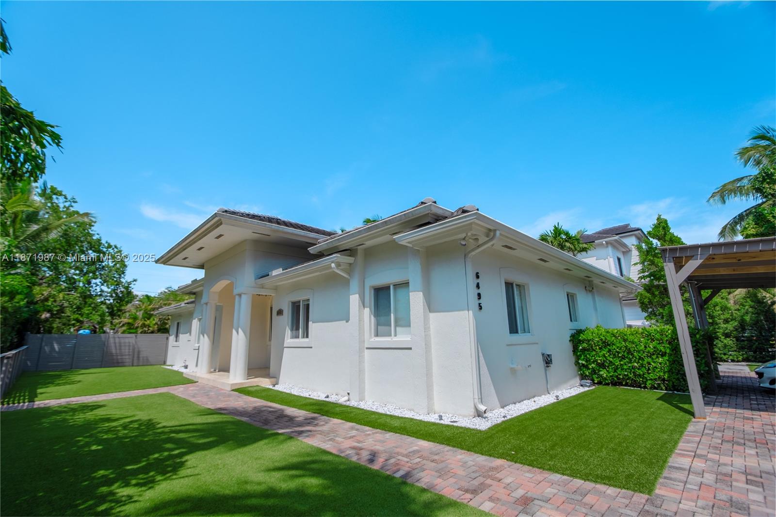 GROVES EXTENSION - Residential