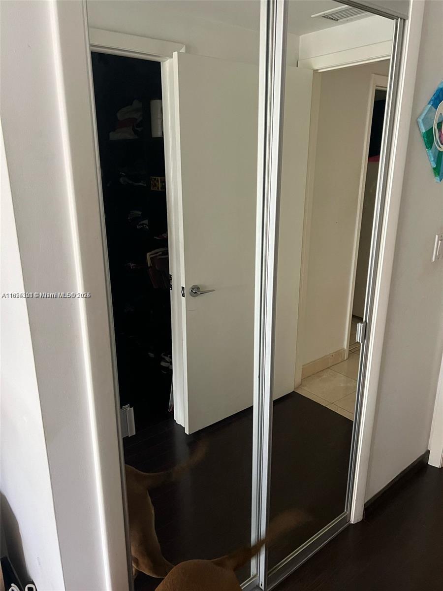 2000 ISL BLVD WILLIAMS IS - Residential Lease