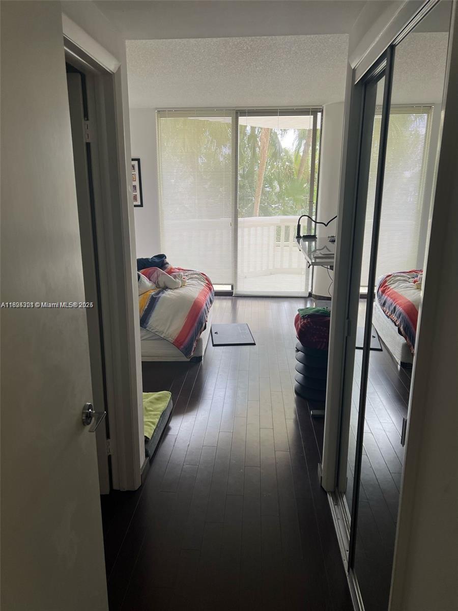 2000 ISL BLVD WILLIAMS IS - Residential Lease