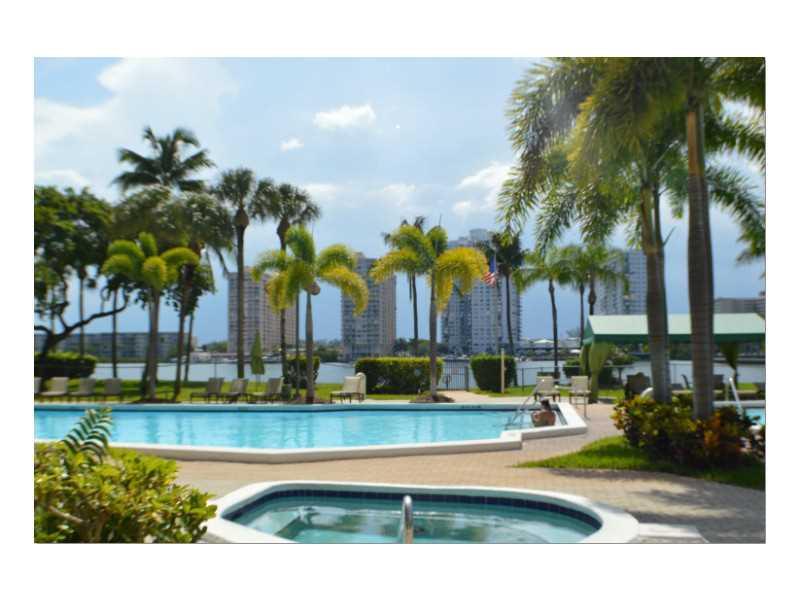 THE CLIPPER AT BISC COVE - Residential Lease