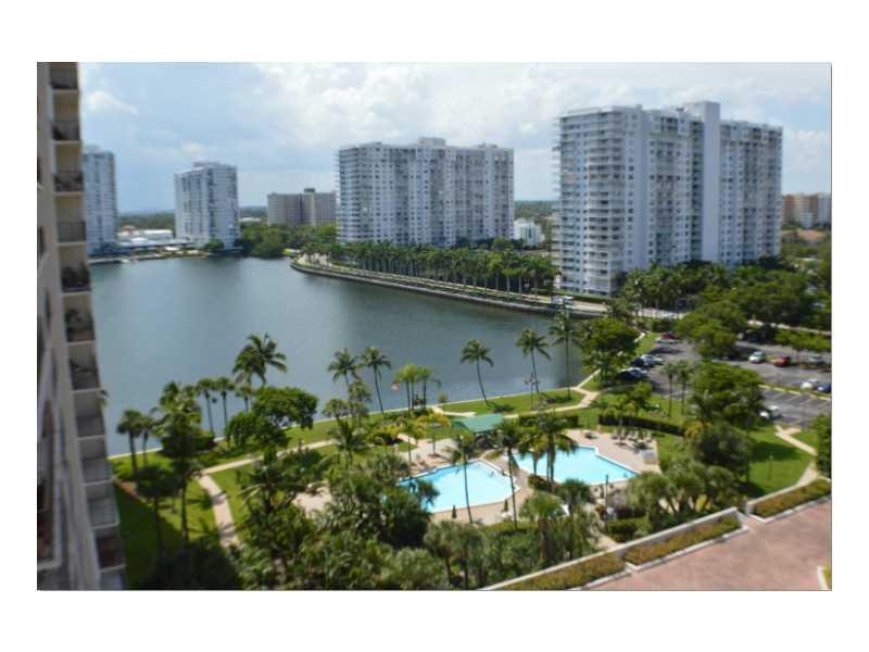 THE CLIPPER AT BISC COVE - Residential Lease