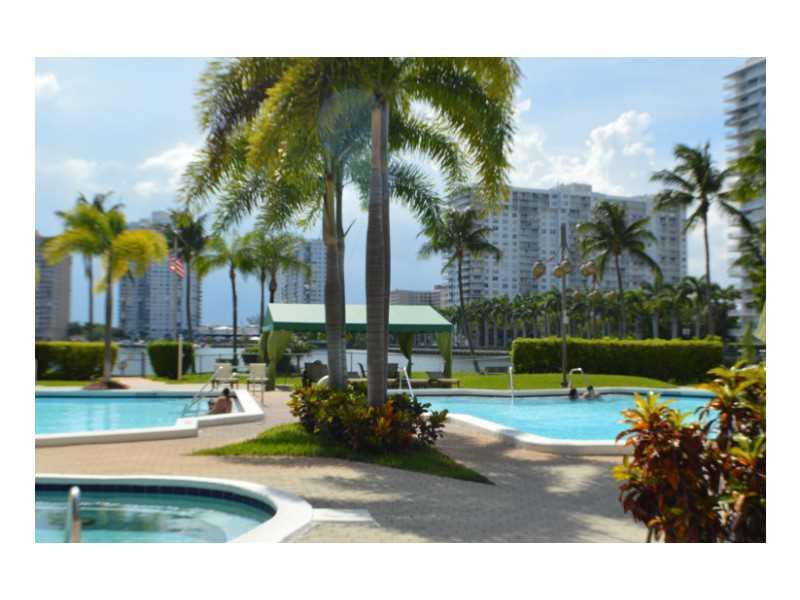 THE CLIPPER AT BISC COVE - Residential Lease