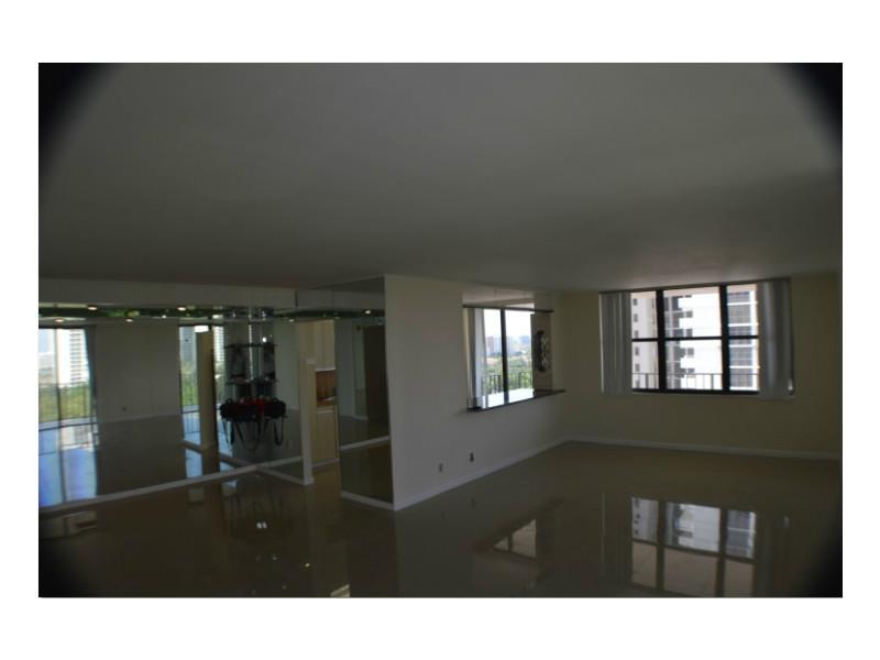 THE CLIPPER AT BISC COVE - Residential Lease