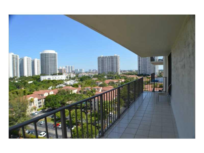 THE CLIPPER AT BISC COVE - Residential Lease