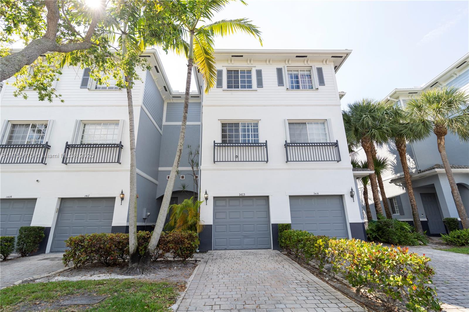 Property for Sale at 1413 Nw 36th Way, Lauderhill, Miami-Dade County, Florida - Bedrooms: 3 
Bathrooms: 3  - $345,000