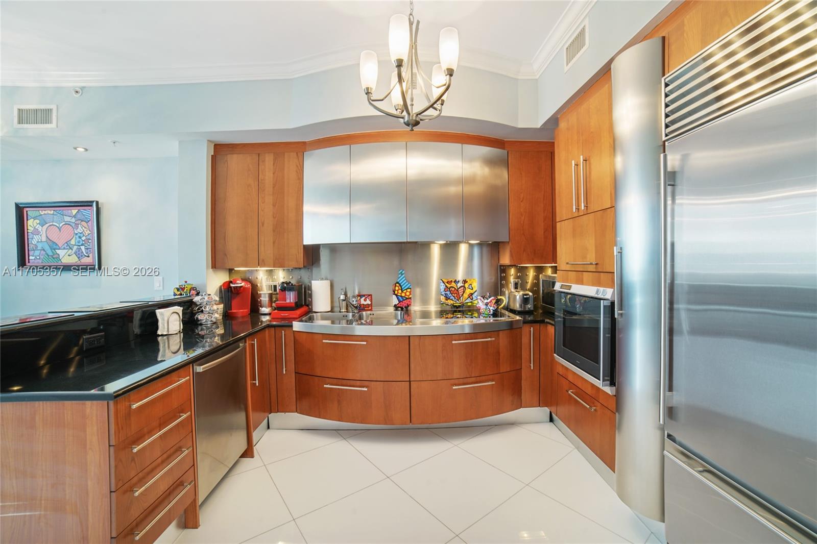 TRUMP PALACE CONDO - Residential