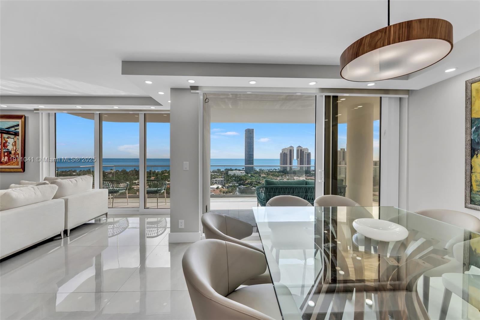 TURNBERRY ISLE CONDO - Residential Lease