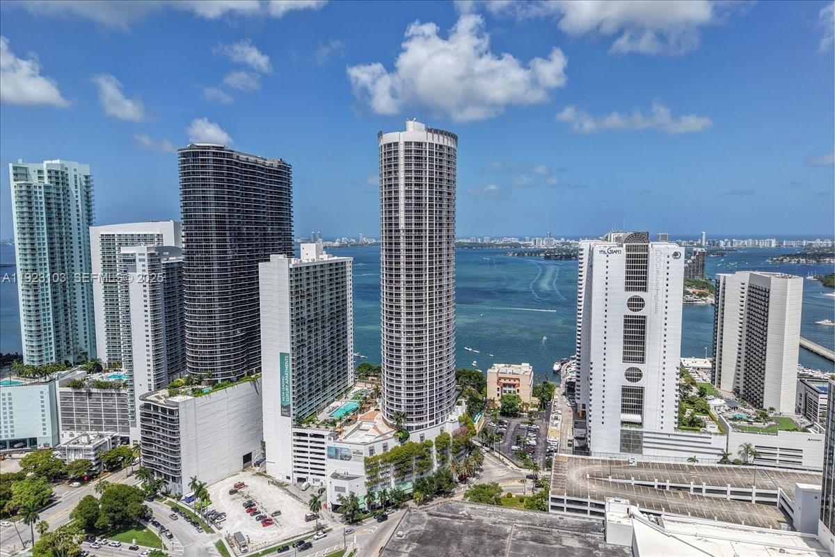 OPERA TOWER CONDO - Residential