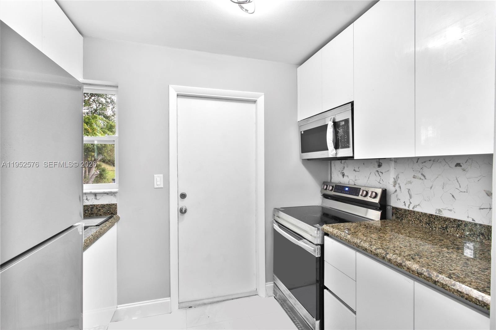 INLET CITY - Residential Income