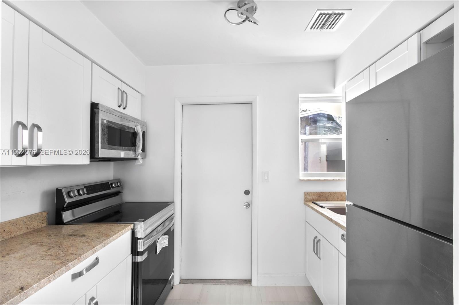 INLET CITY - Residential Income