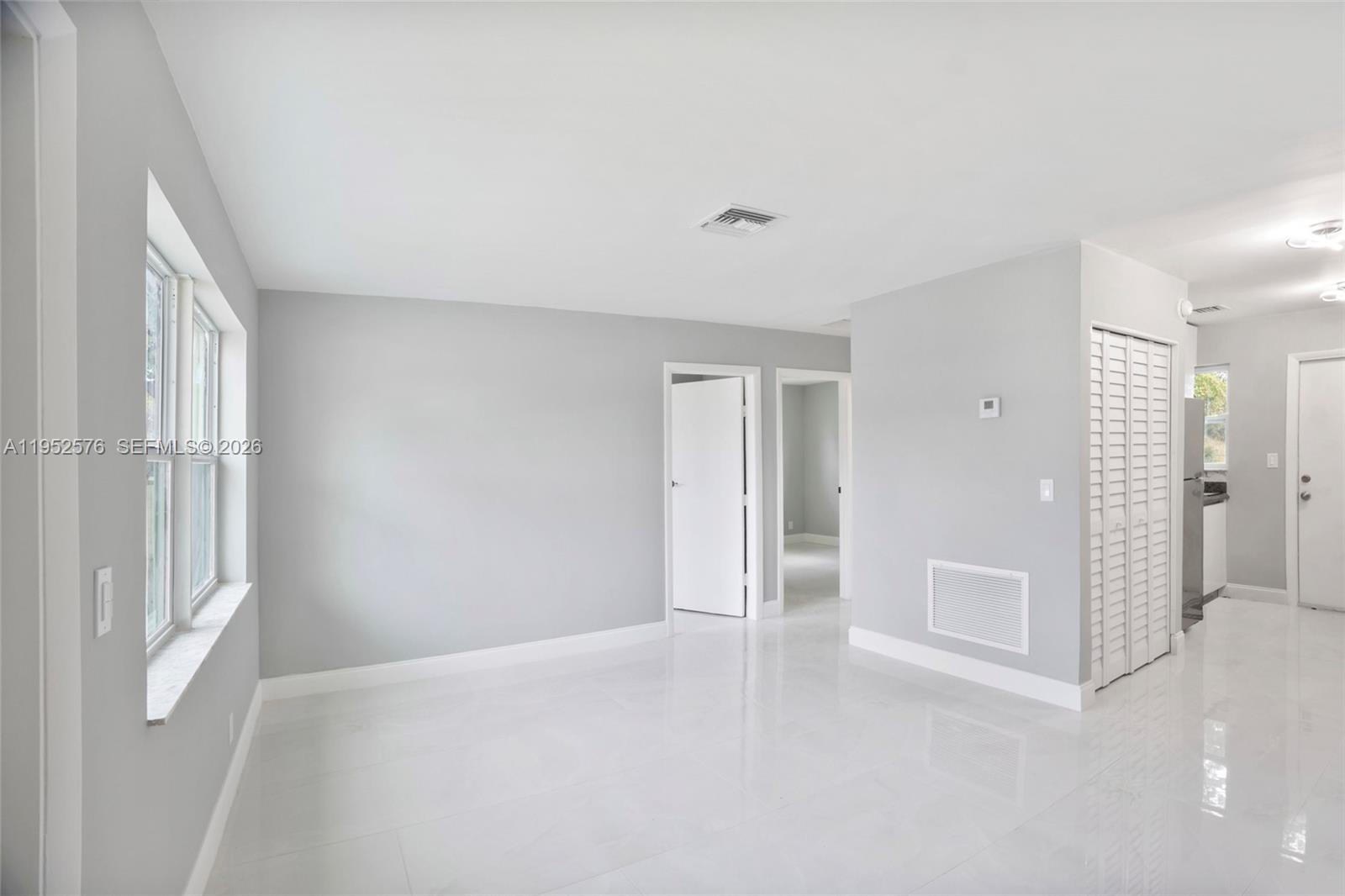 INLET CITY - Residential Income