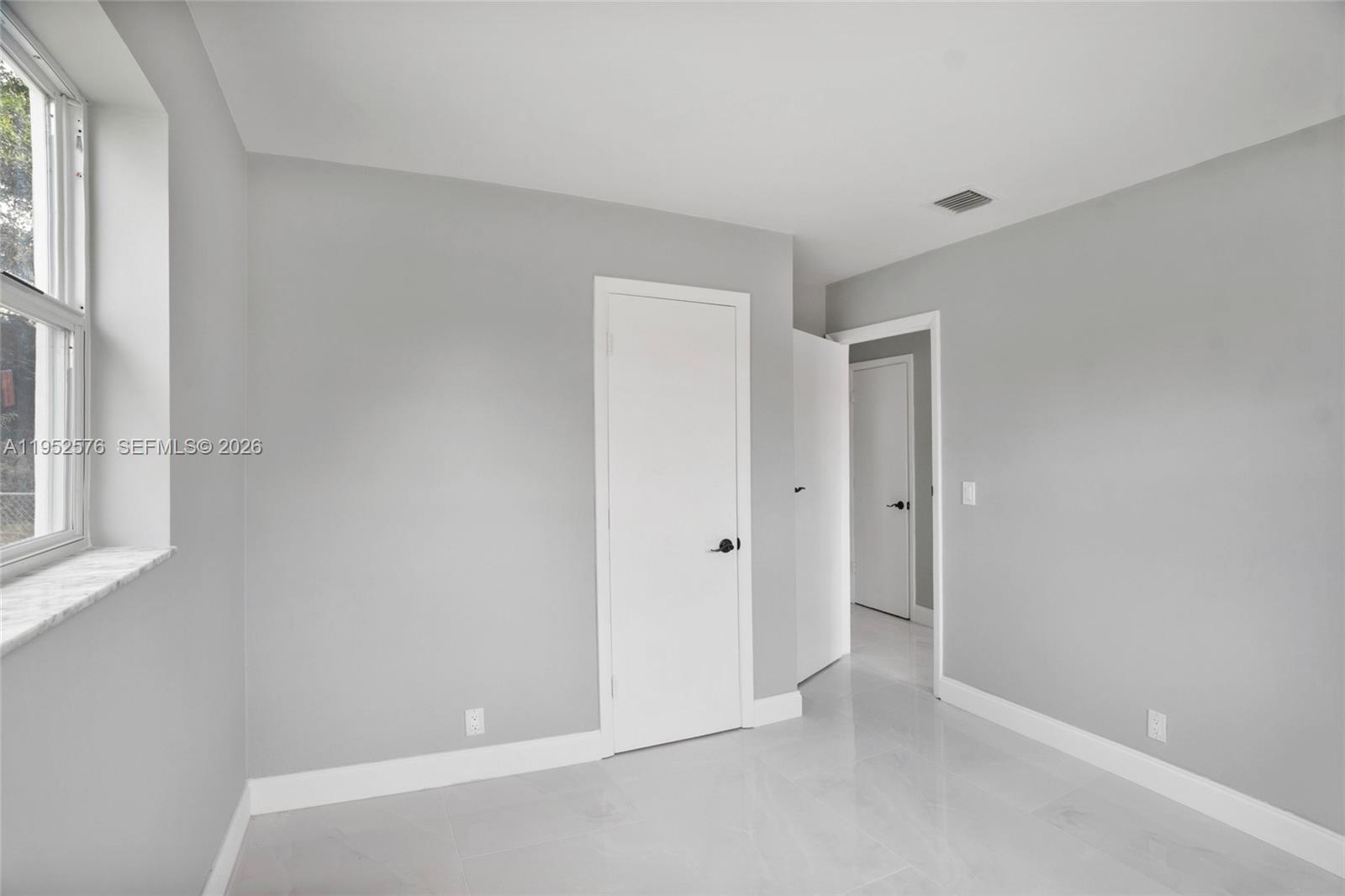 INLET CITY - Residential Income