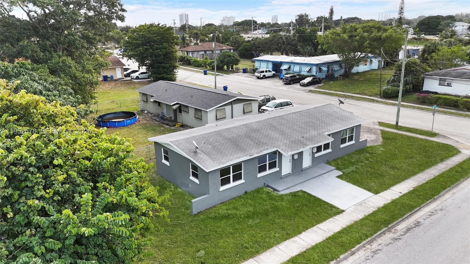 INLET CITY - Residential Income