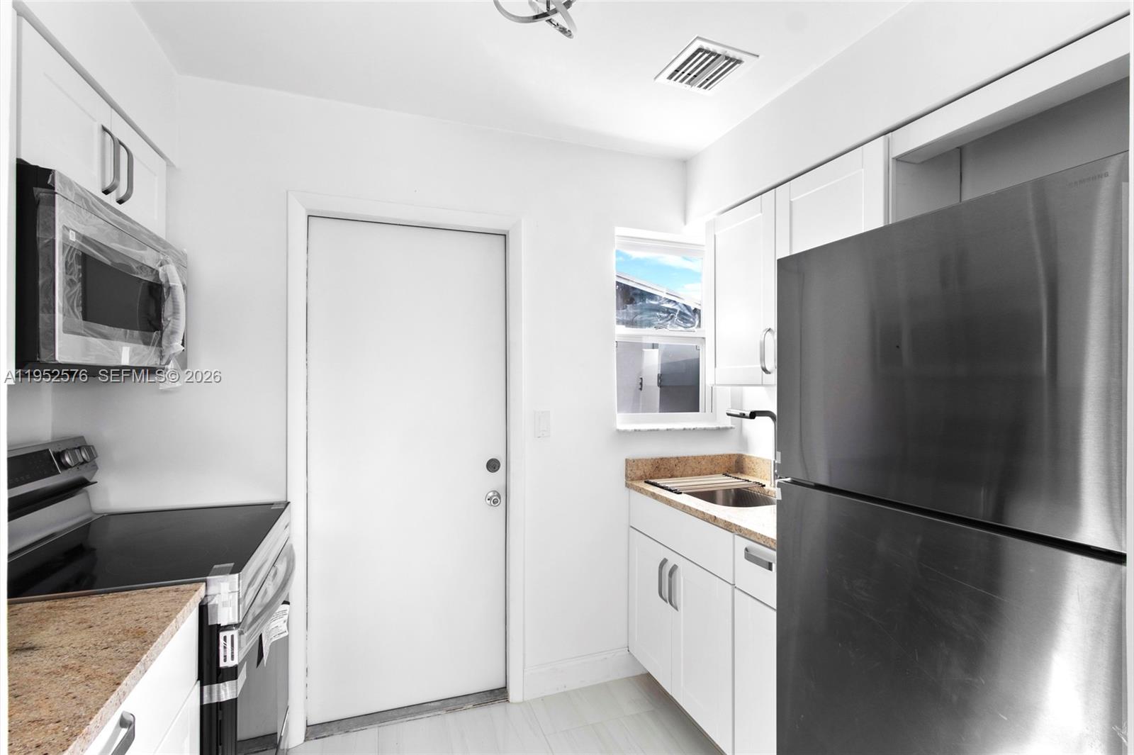 INLET CITY - Residential Income