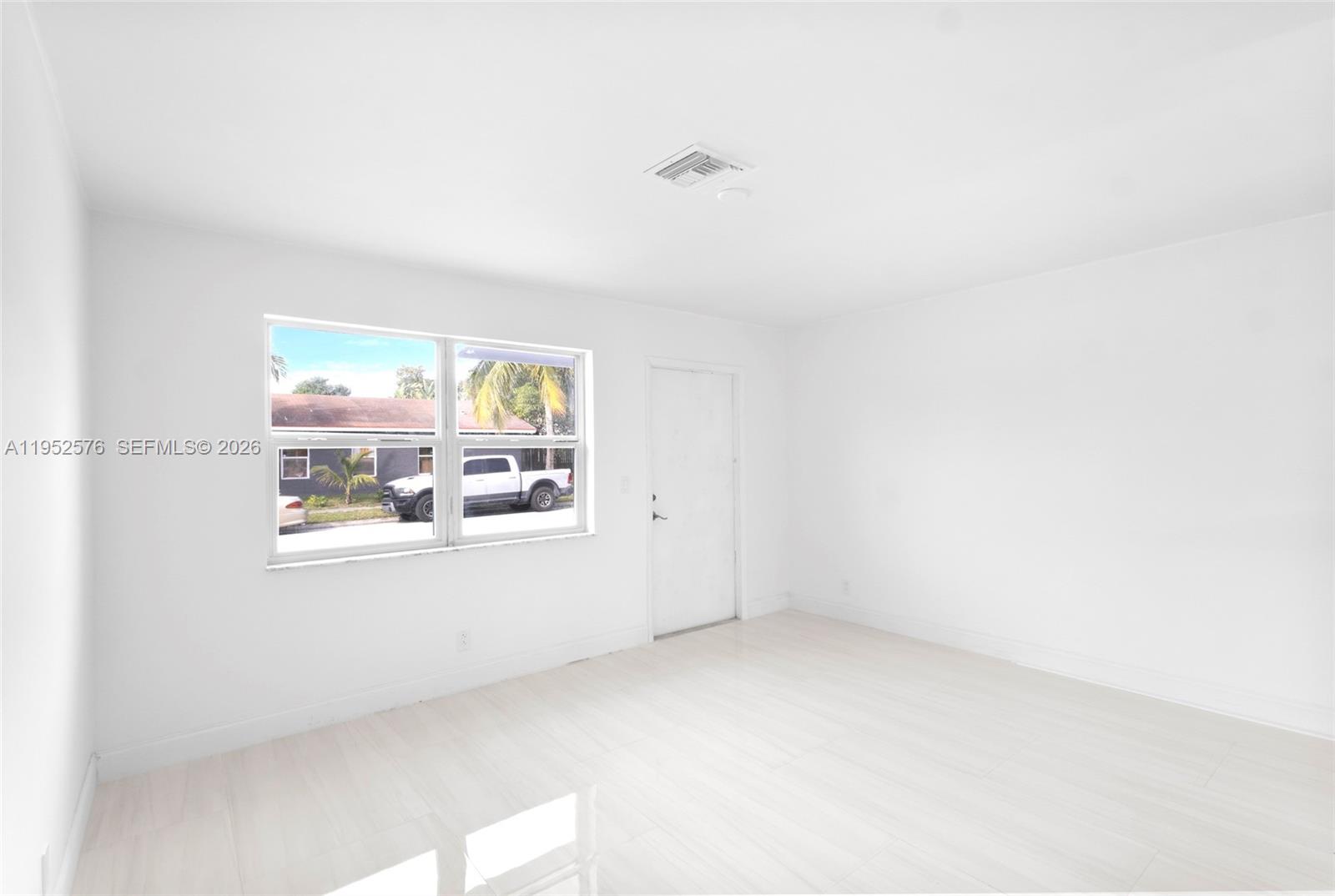 INLET CITY - Residential Income