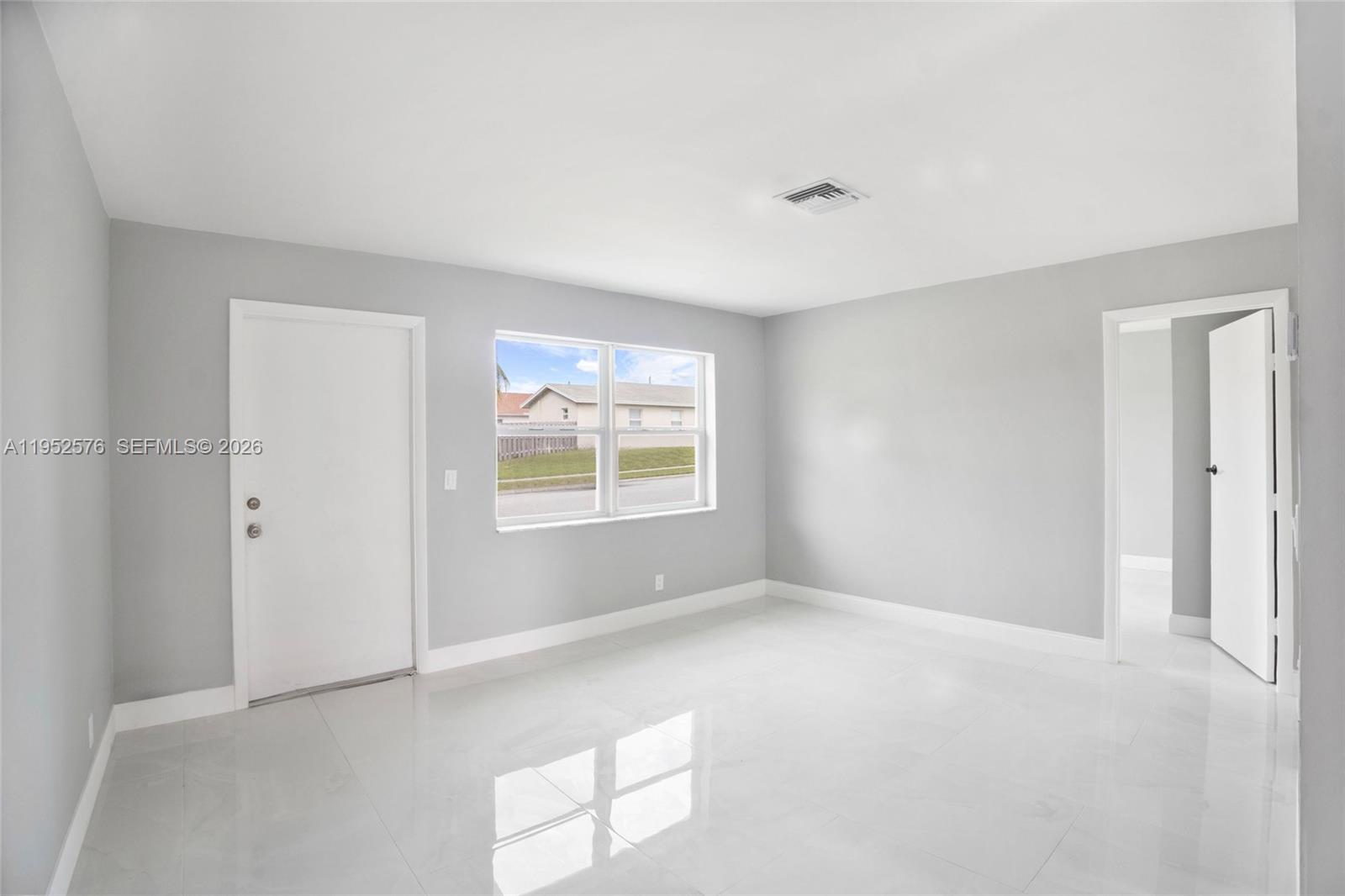 INLET CITY - Residential Income